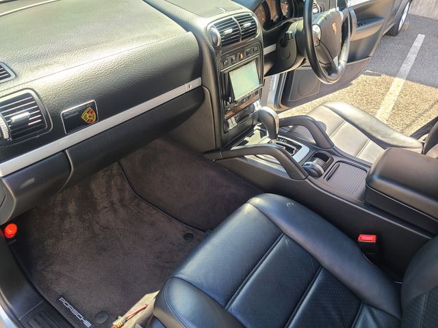 صورة مصغرة 45 لـ 2007 Porsche CAYENNE