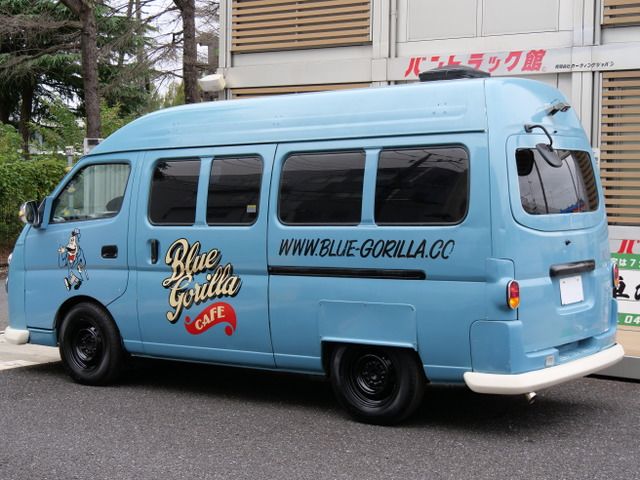 2001 Nissan CARAVAN — фото 2