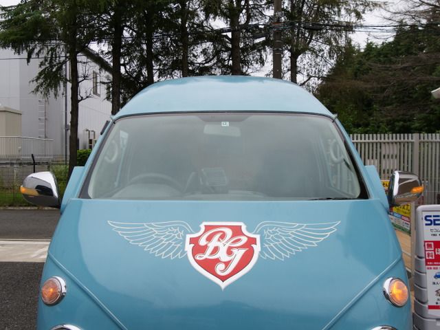 2001 Nissan CARAVAN — миниатюра 30