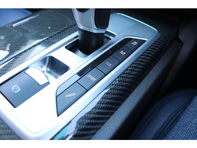 صورة مصغرة 35 لـ 2014 Maserati GHIBLI
