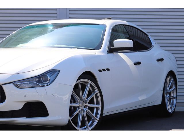 صورة مصغرة 42 لـ 2014 Maserati GHIBLI