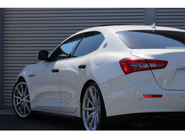 صورة مصغرة 43 لـ 2014 Maserati GHIBLI