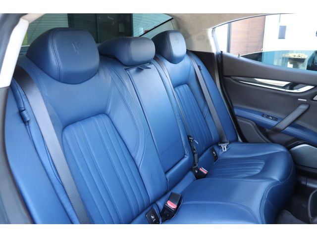 صورة مصغرة 17 لـ 2014 Maserati GHIBLI