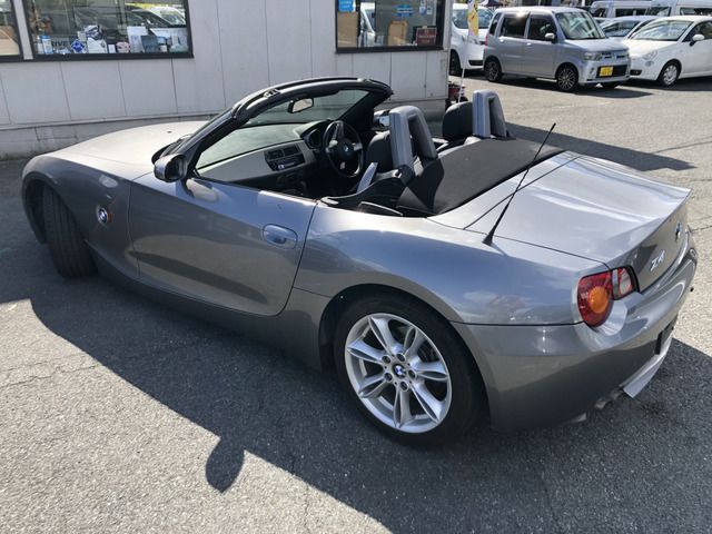 2005 BMW Z4 缩略图 17