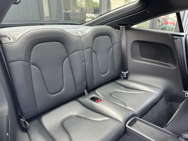 صورة مصغرة 24 لـ 2010 AUDI TT RS COUPE