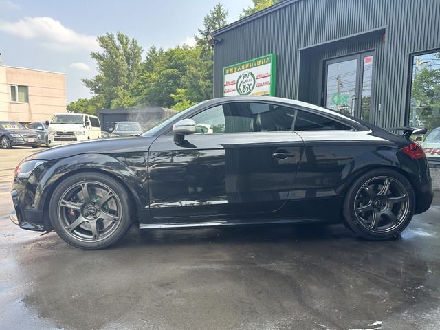 صورة مصغرة 9 لـ 2010 AUDI TT RS COUPE
