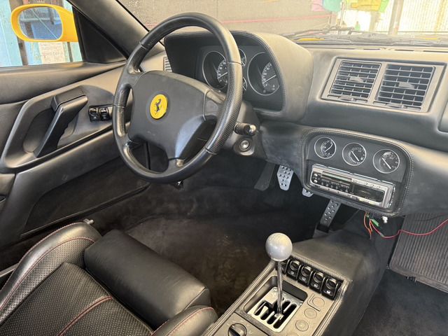 صورة مصغرة 30 لـ 1995 Ferrari F355