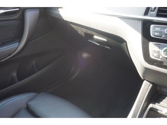 صورة مصغرة 24 لـ 2018 BMW M2 COUPE