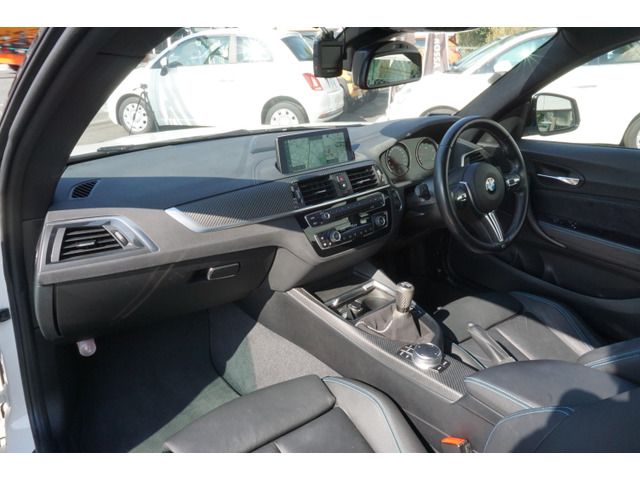 صورة مصغرة 33 لـ 2018 BMW M2 COUPE