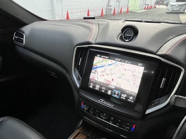 2016 Maserati GHIBLI — миниатюра 31