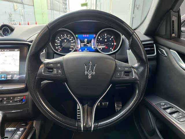 2016 Maserati GHIBLI — миниатюра 42