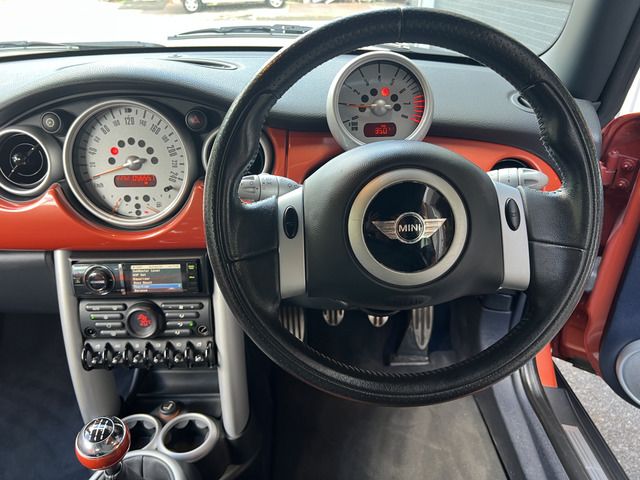 2004 MINI MNI CONVERTIBLE — фото 4