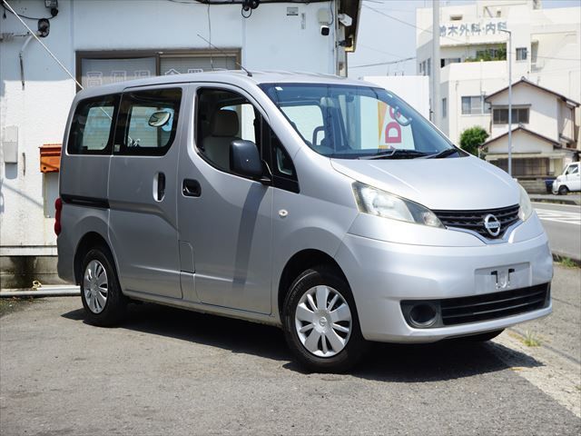 2010 Nissan NV200VANETTE WAGON — фото 2