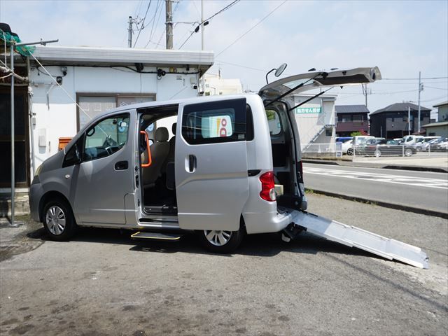 2010 Nissan NV200VANETTE WAGON — фото 6