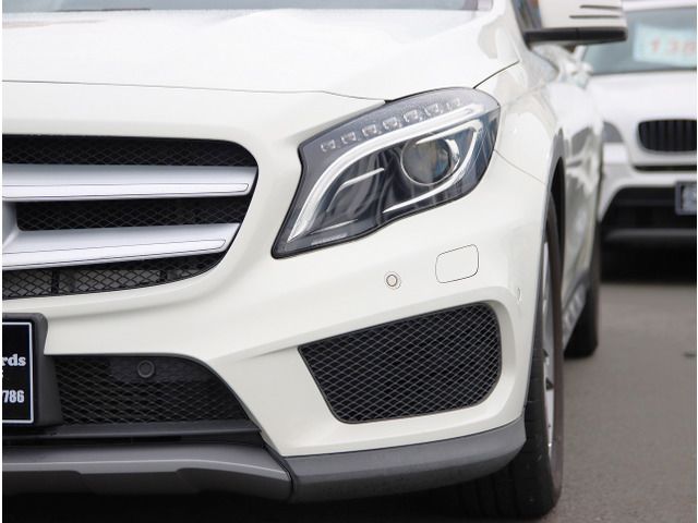 صورة مصغرة 12 لـ 2014 Mercedes-BENZ GLA