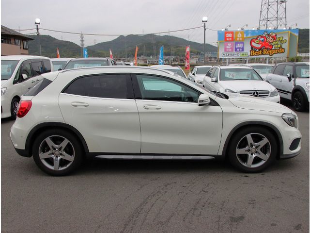 صورة 9 لـ 2014 Mercedes-BENZ GLA