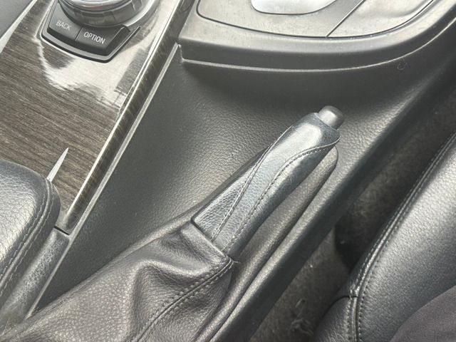 2015 BMW 3 SERIES 缩略图 25