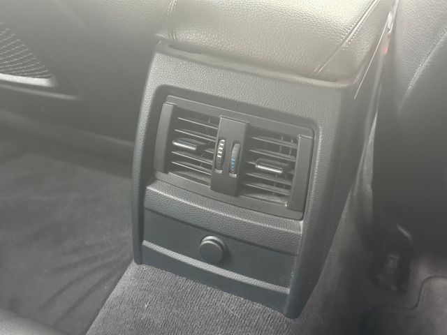 2015 BMW 3 SERIES 缩略图 41