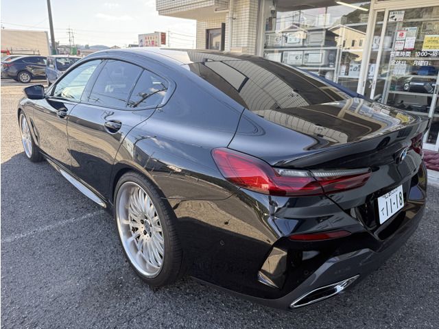 2021 BMW 8 SERIES GRAN COUPE 照片 3