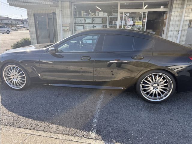 2021 BMW 8 SERIES GRAN COUPE 照片 2