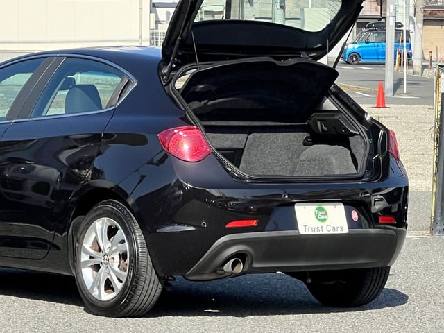 2013 ALFA Romeo GIULIETTA 缩略图 47