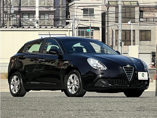 2013 ALFA Romeo GIULIETTA 缩略图 6