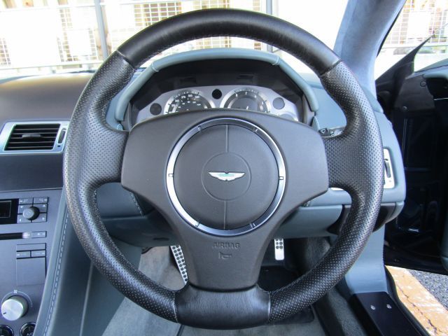 صورة مصغرة 12 لـ 2006 Aston Martin VANTAGE