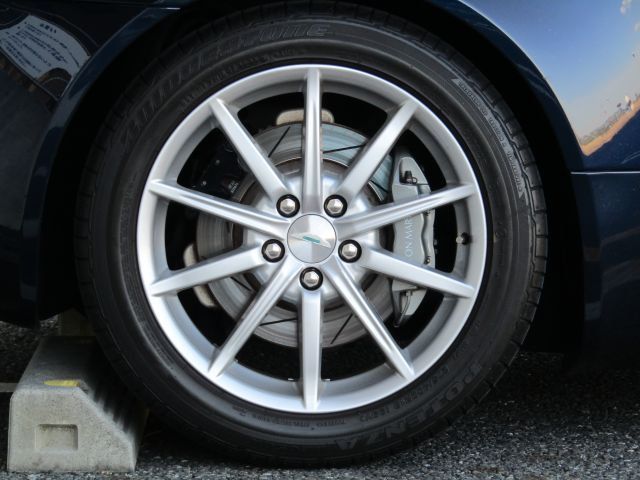 صورة مصغرة 17 لـ 2006 Aston Martin VANTAGE