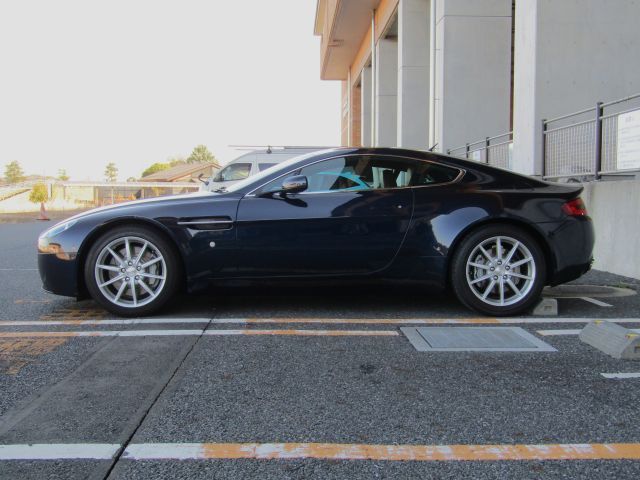 صورة 8 لـ 2006 Aston Martin VANTAGE