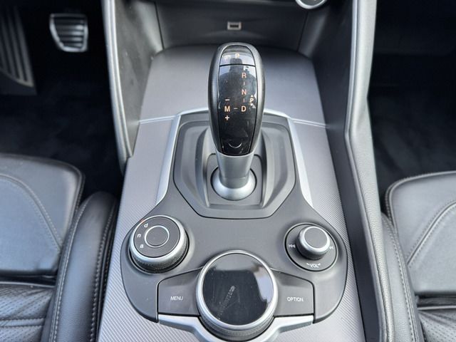 2017 ALFA Romeo JULIA — миниатюра 15