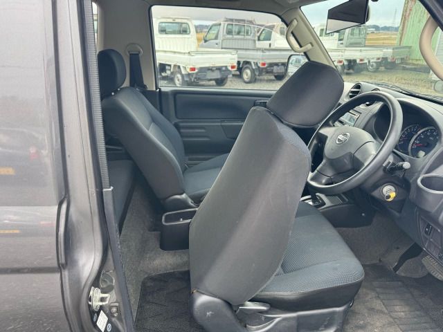 2008 Nissan KICKS 缩略图 30
