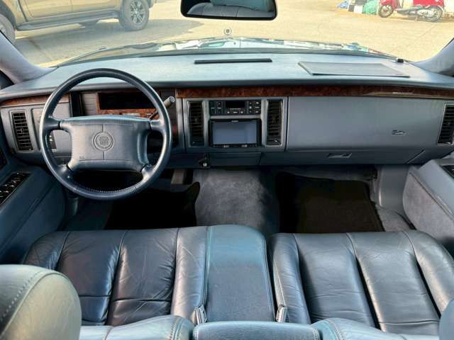 صورة 2 لـ 1994 Cadillac FLEETWOOD