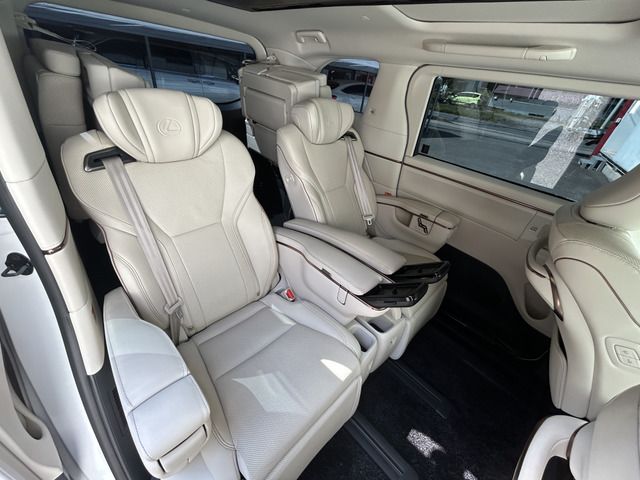 صورة مصغرة 26 لـ 2024 Lexus LM