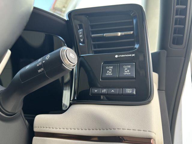 صورة مصغرة 11 لـ 2024 Lexus LM