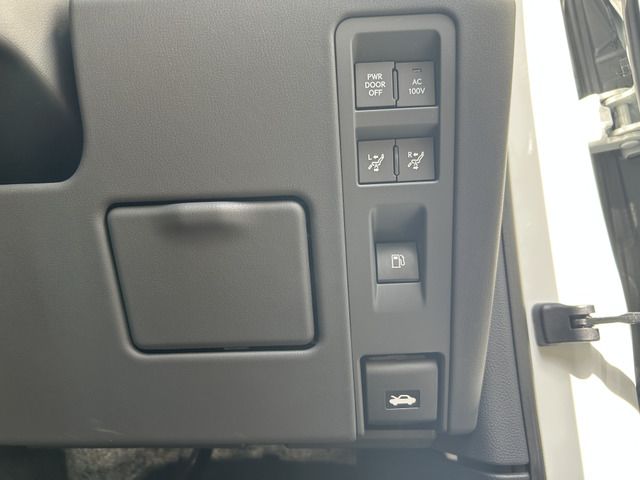 صورة مصغرة 14 لـ 2024 Lexus LM