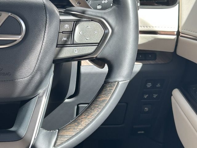 صورة مصغرة 19 لـ 2024 Lexus LM
