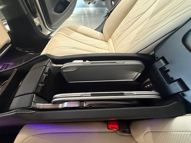 2014 Mercedes-BENZ S-CLASS AMG — миниатюра 37