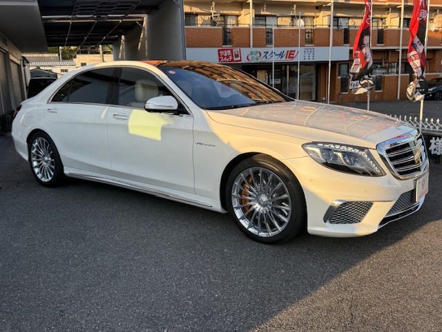 صورة 5 لـ 2014 Mercedes-BENZ S-CLASS AMG
