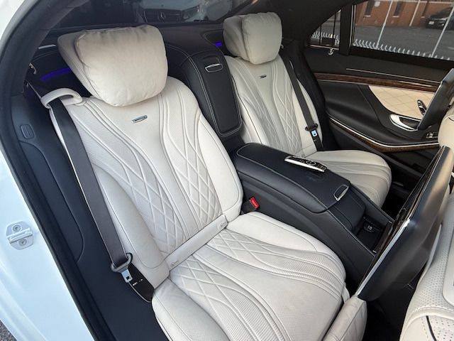 صورة 9 لـ 2014 Mercedes-BENZ S-CLASS AMG