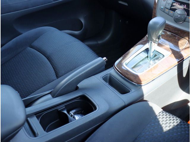 2013 Nissan SYLPHY — миниатюра 37