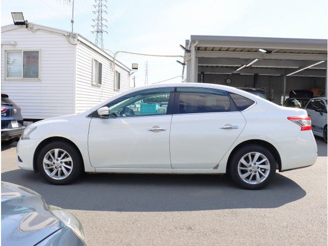 2013 Nissan SYLPHY — фото 5
