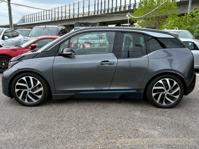 صورة 6 لـ 2018 BMW I3