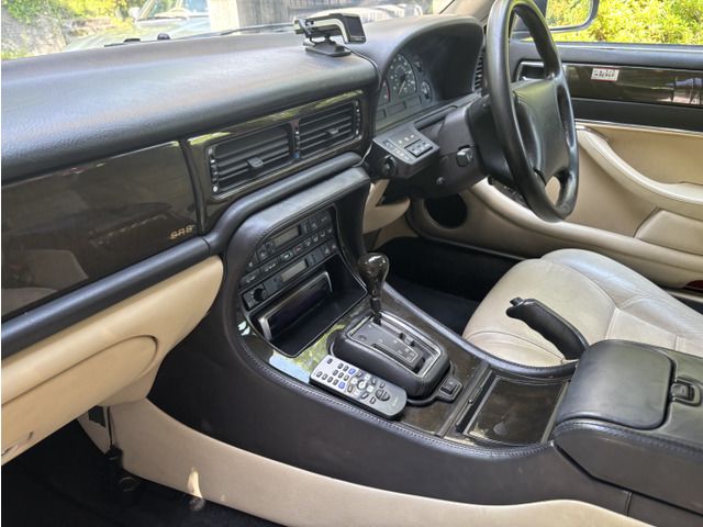 1995 Jaguar XJ thumbnail 23