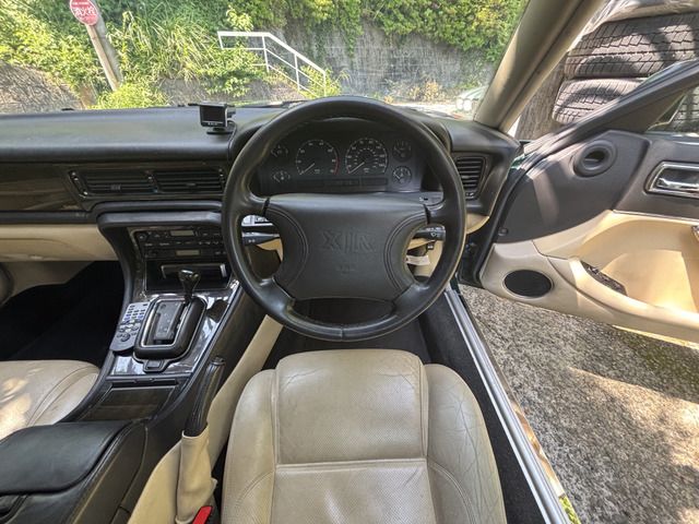 1995 Jaguar XJ thumbnail 38