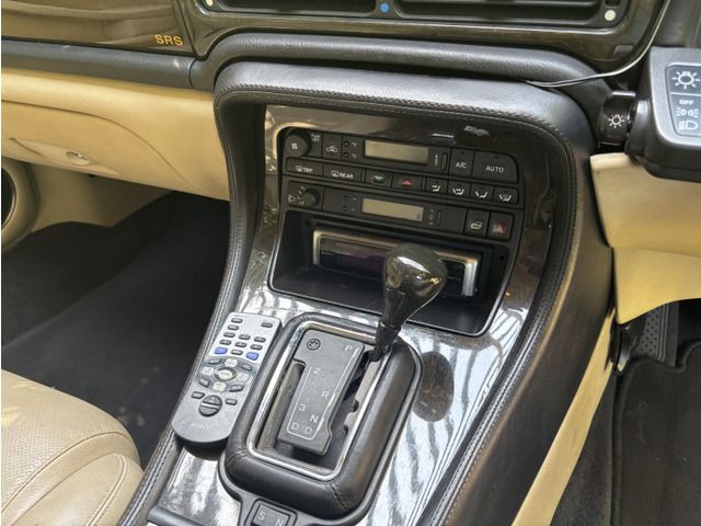 1995 Jaguar XJ thumbnail 45