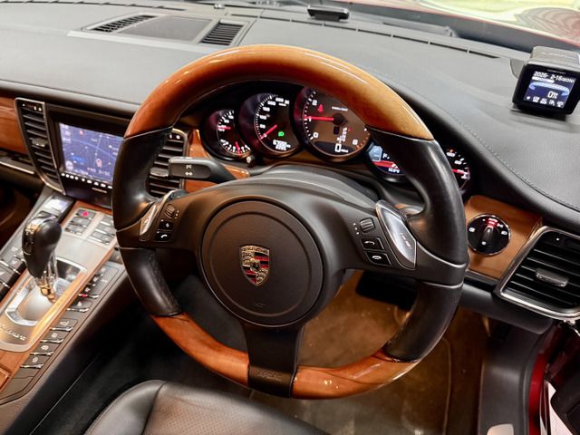 2010 Porsche PANAMERA 缩略图 36