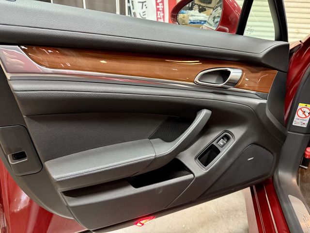 2010 Porsche PANAMERA 缩略图 40
