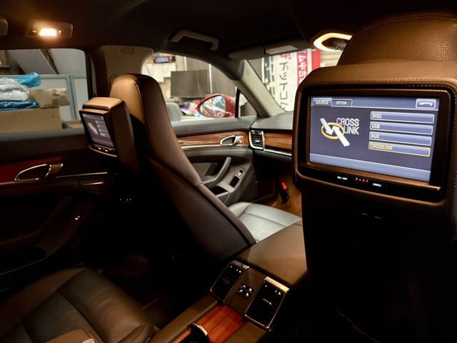 2010 Porsche PANAMERA 缩略图 48