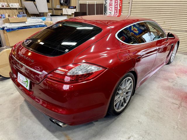 2010 Porsche PANAMERA 缩略图 8