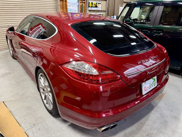 2010 Porsche PANAMERA 缩略图 6